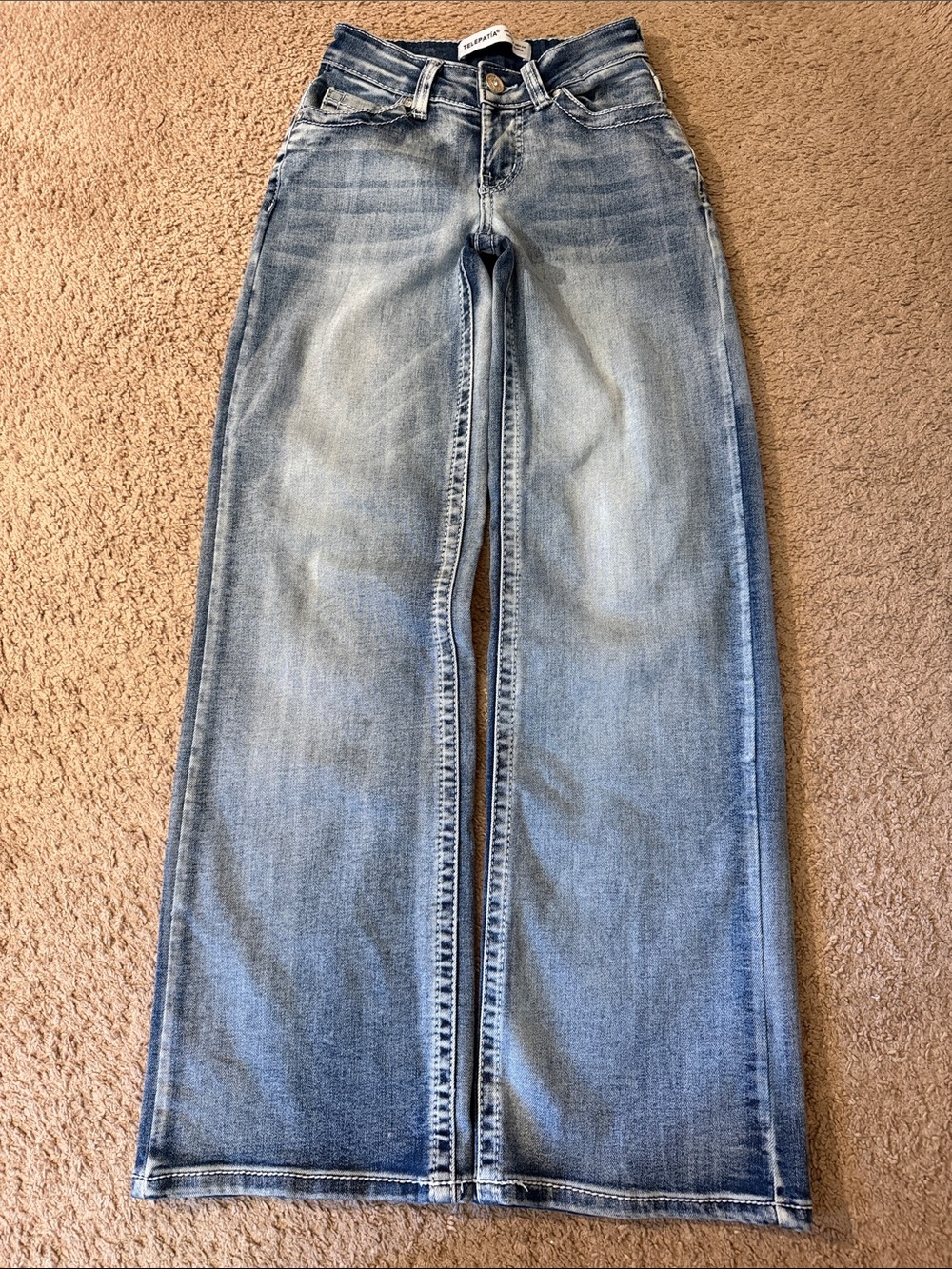 Light Wash Wide Leg Women's Jeans - Light Blue